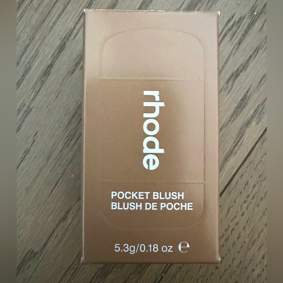 NWT- Rhode Pocket Blush- color freckle - Picture 1 of 6